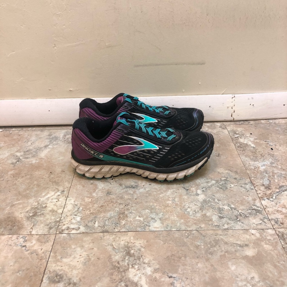 Brooks Womens 6.5 Running Shoes Ghost 9